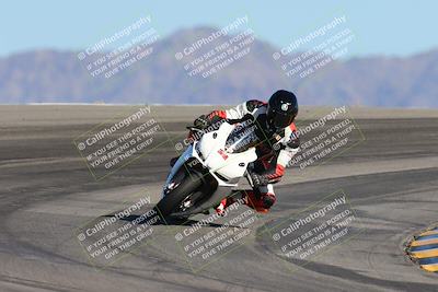 media/Feb-04-2024-SoCal Trackdays (Sun) [[91d6515b1d]]/8-Turn 12 (115pm)/